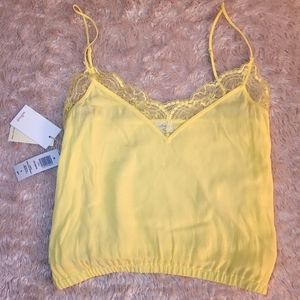 Aritzia - Wilfred Lace Trim Crop Top